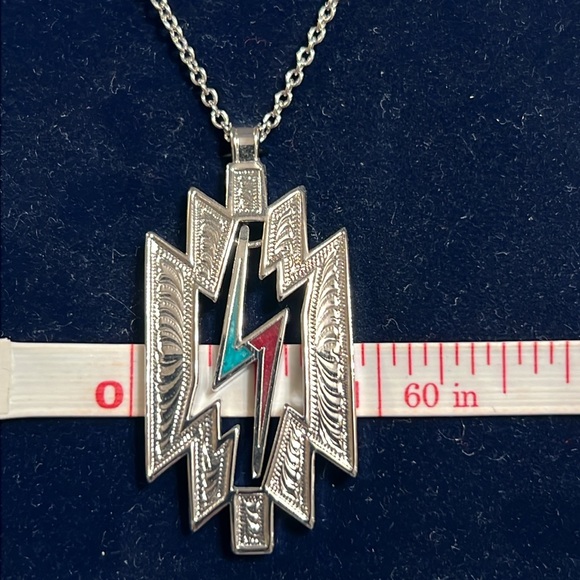 Montana Silversmiths Thunder Cloud Necklace - Picture 10 of 14